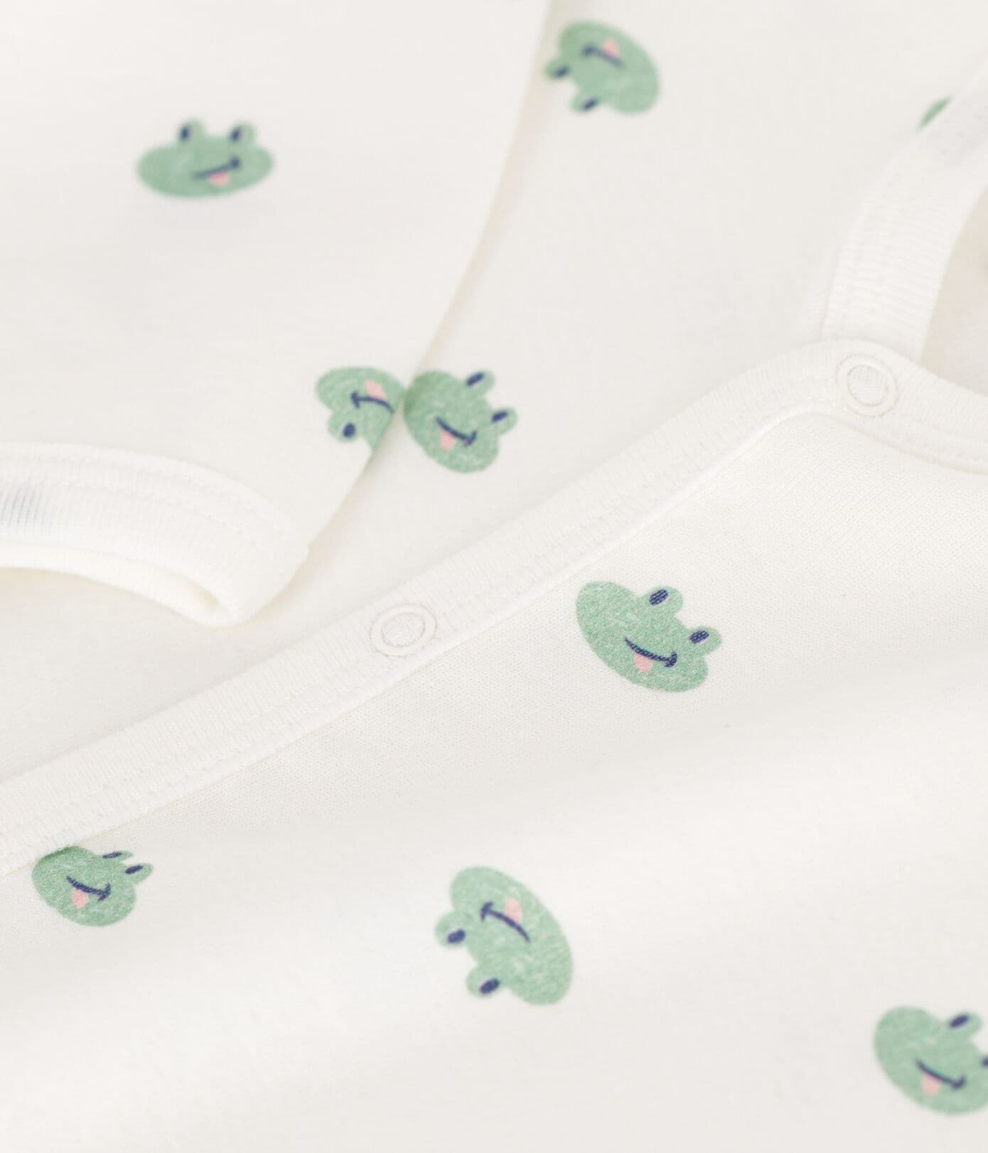 Pyjama met voetjes - kikkertjes