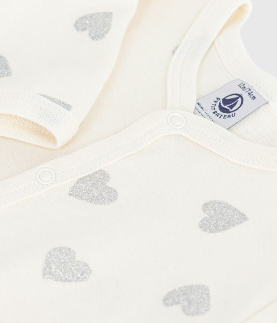Pyjama met voetjes - zilveren hartjes