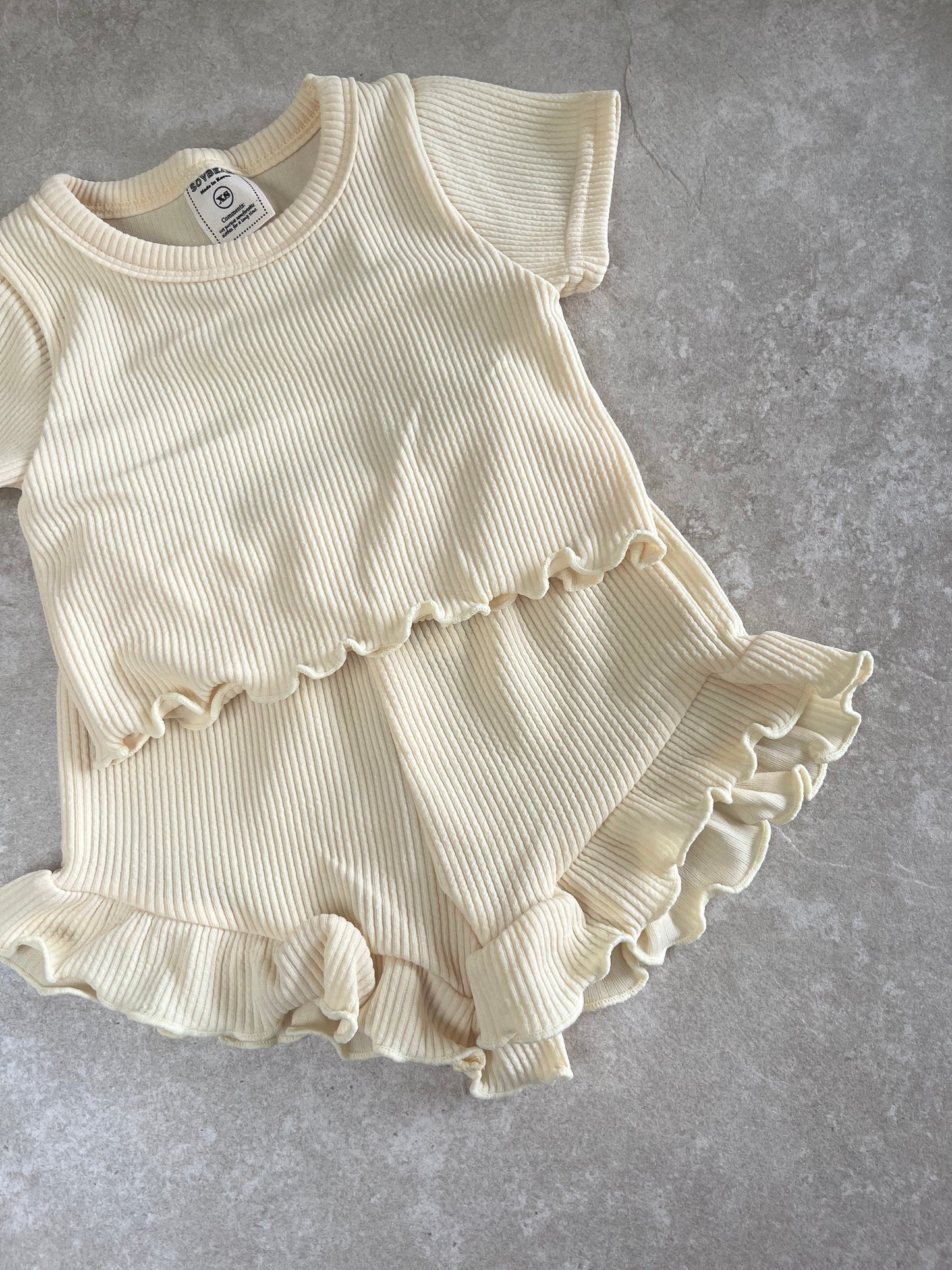 Frill set
