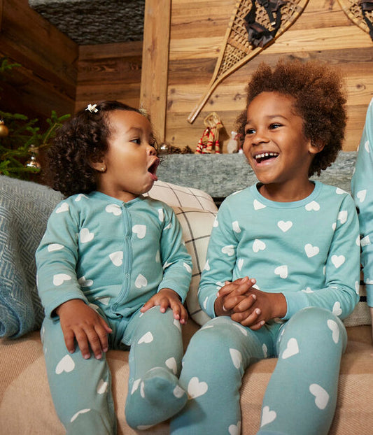 Petit Bateau - pyjama met grote hartjes