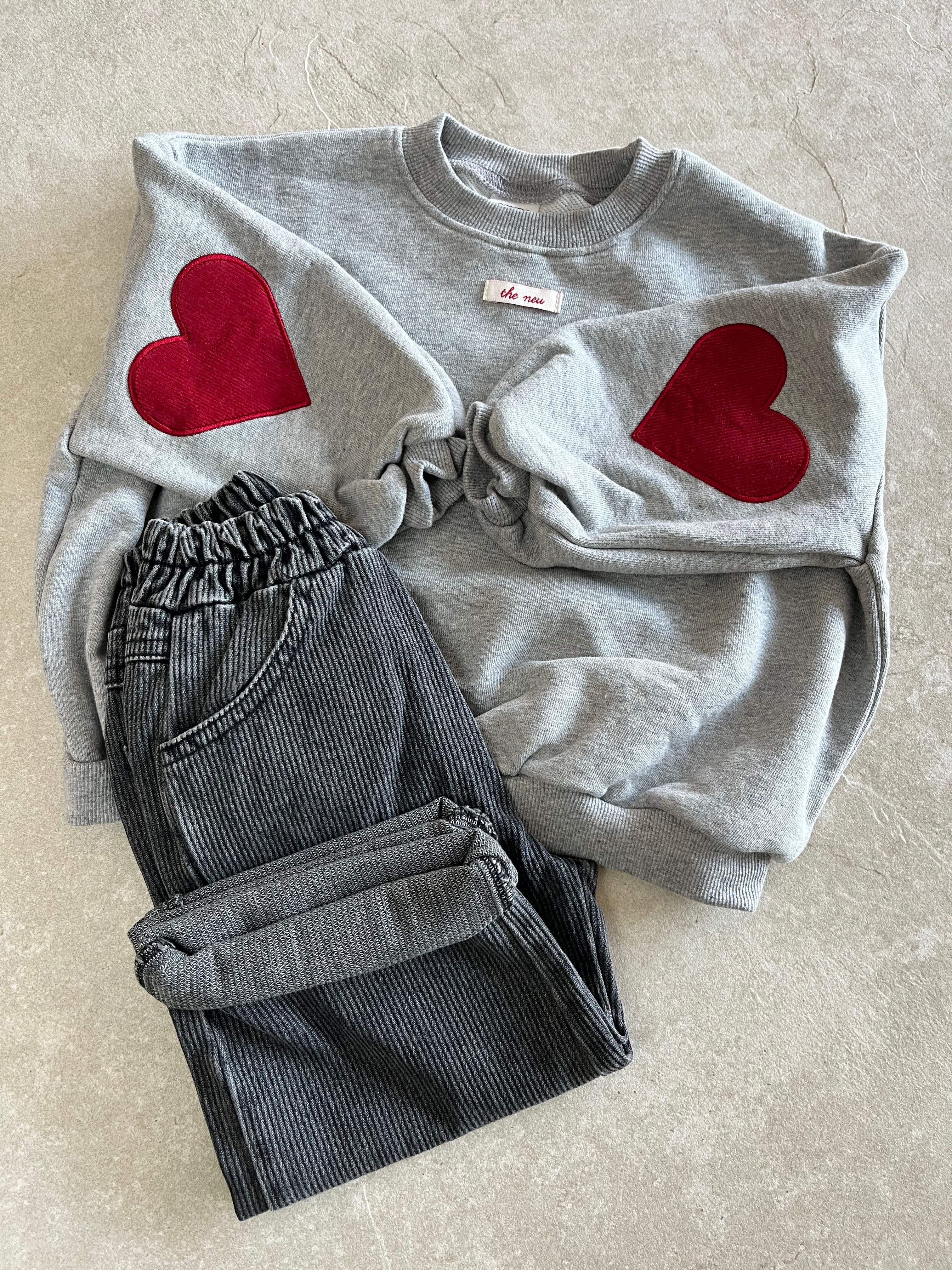 Hart patch sweater - grijs