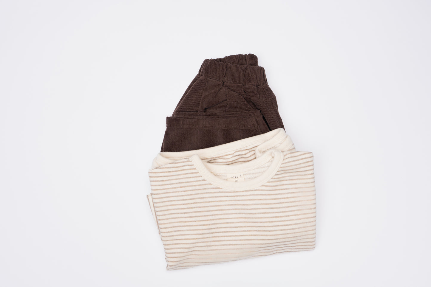 Broek uit ribstof